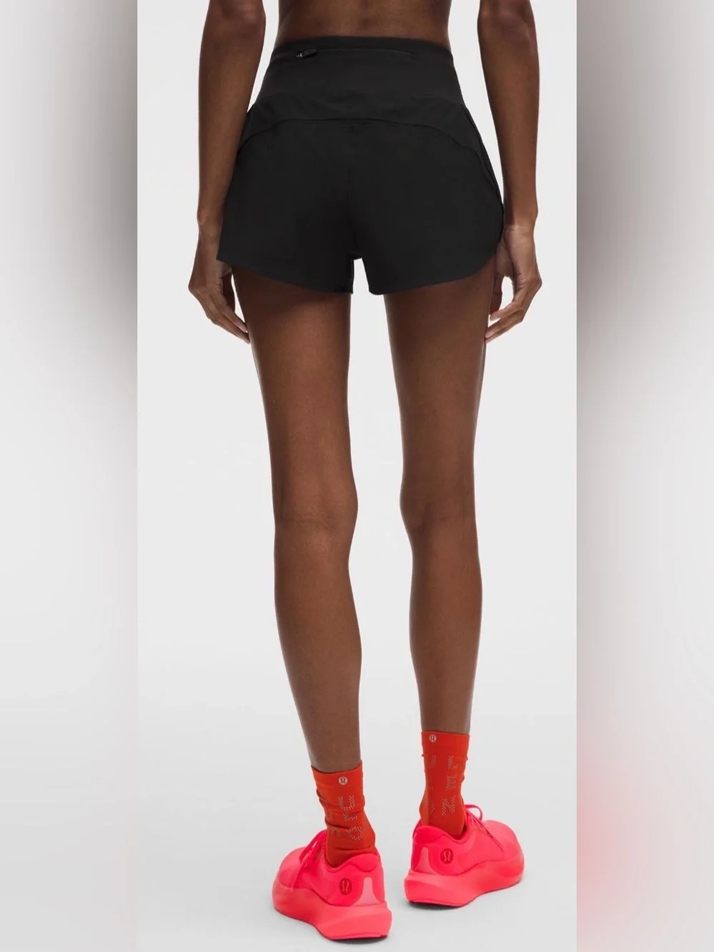 Lululemon Solid Black Speed Up 2.5” Inseam Shorts 4
